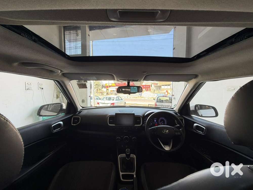 Hyundai Venue Petrol 2019 Top Modal Ex O