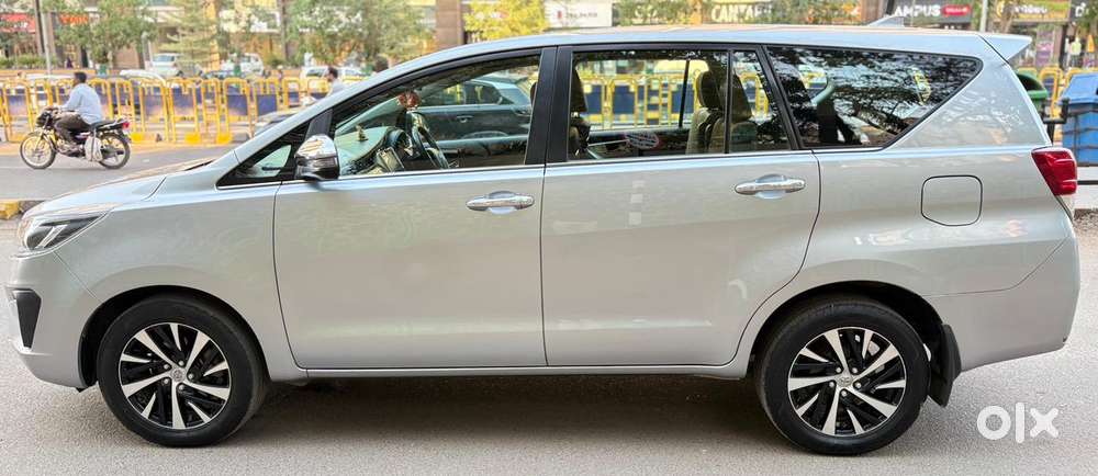 Toyota Innova Crysta [2020-ongoing] 2.4 Zx 7 Str, 2022, Diesel