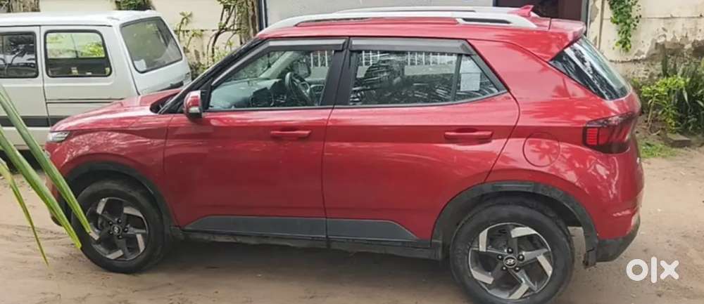 Hyundai Venue Petrol Manual 2019 Suv