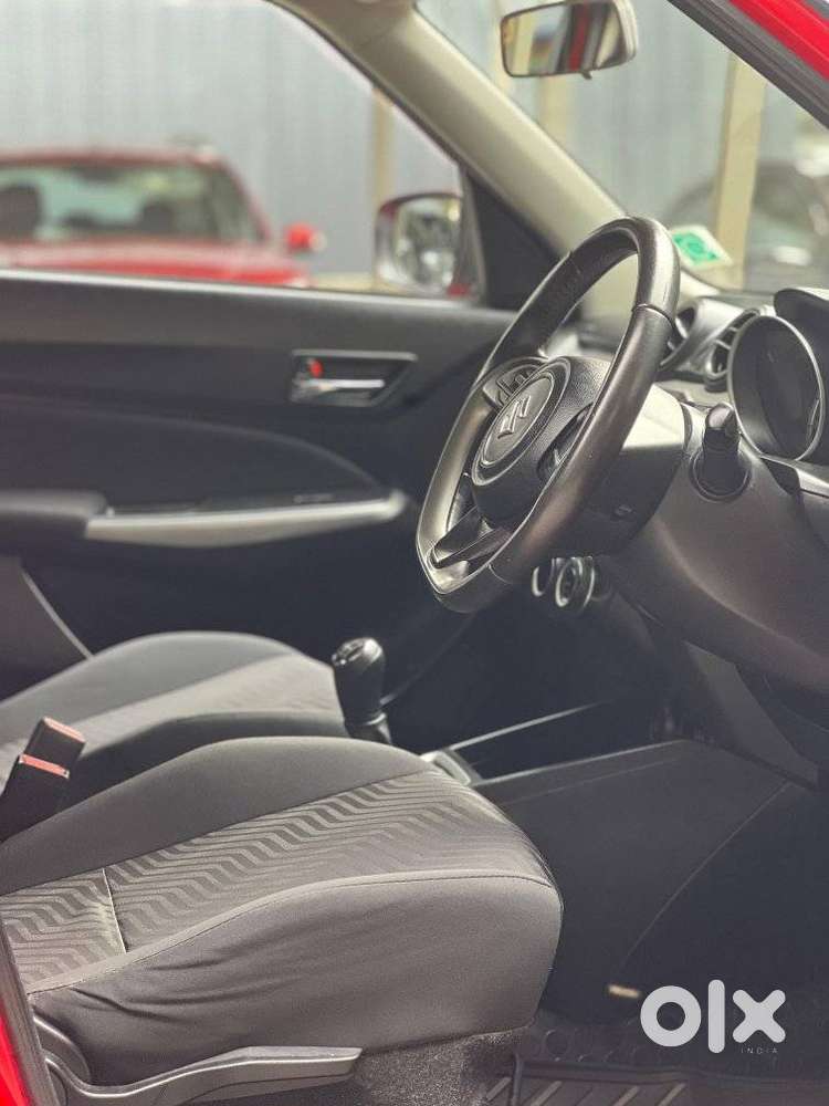 Maruti Suzuki Swift 1.3 Zxi, 2018, Petrol