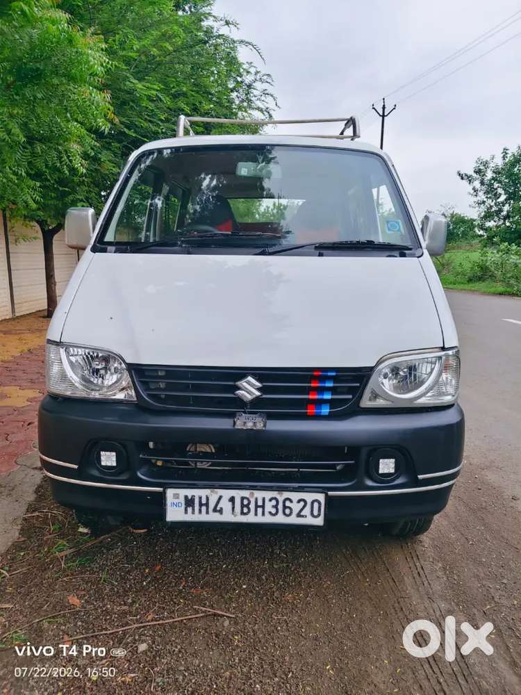Maruti Suzuki Eeco 2022 Variant Smiles 7 Seater