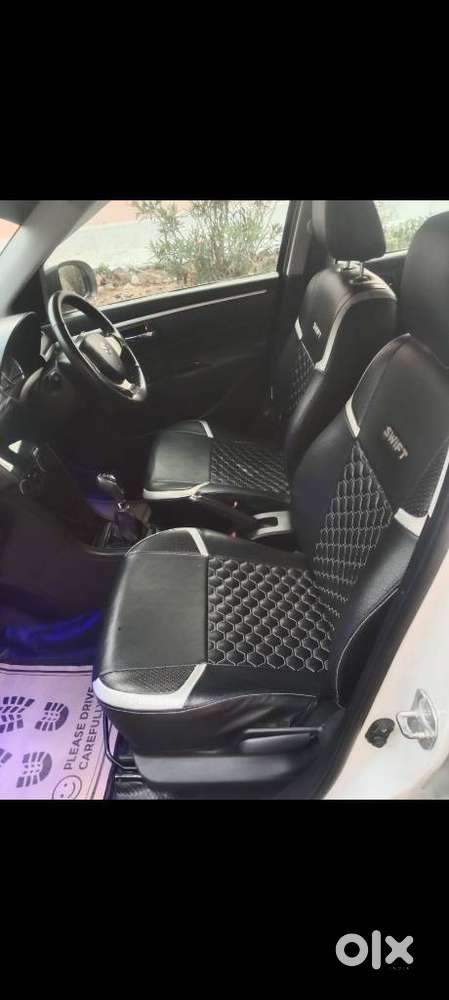 Maruti Suzuki Swift Vxi Optional, 2016, Petrol