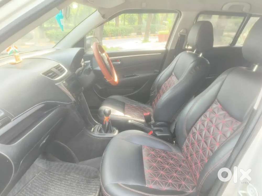 Maruti Suzuki Swift Dlx 2012