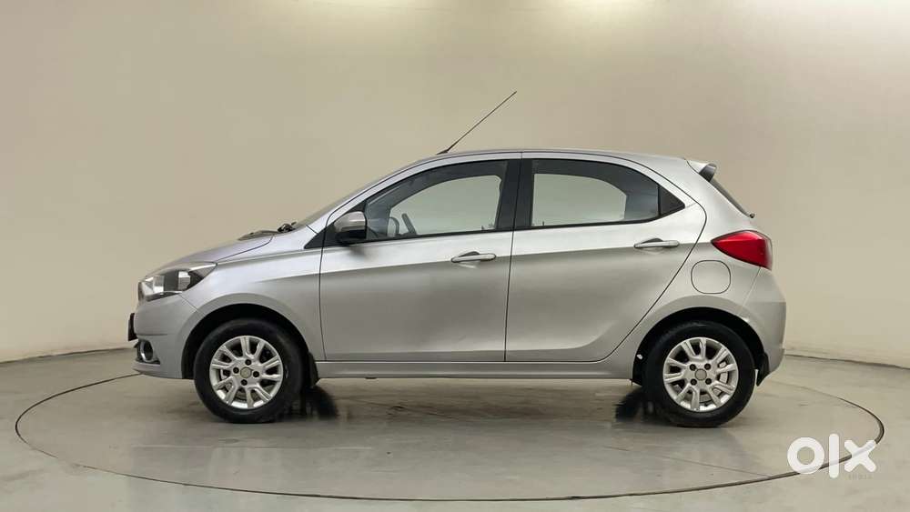 Tata Tiago Xz, 2016, Petrol