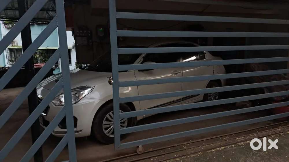 Maruti Suzuki Dzire 2017 October