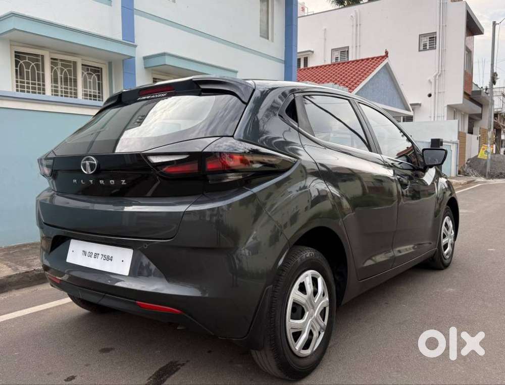 Tata Altroz Xe Petrol, 2020, Petrol
