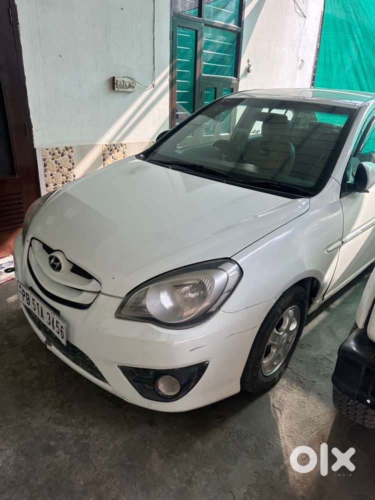Hyundai Verna Diesel Manual 2011