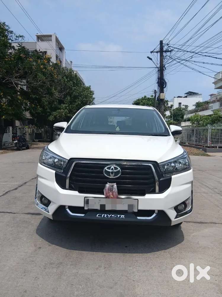 Toyota Innova Crysta 2018 Diesel Well Maintained