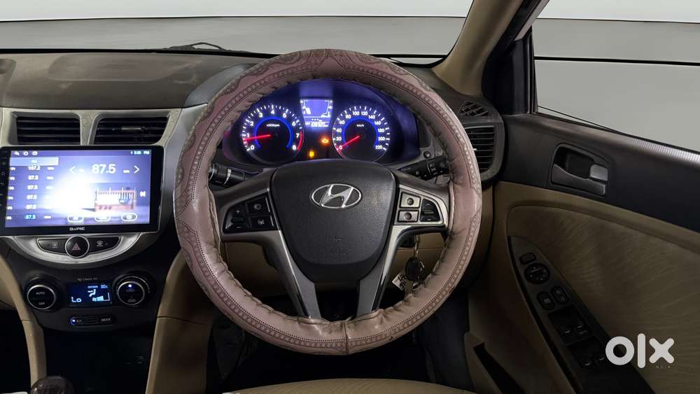 Hyundai Verna 1.6 Vtvt Sx, 2016, Petrol