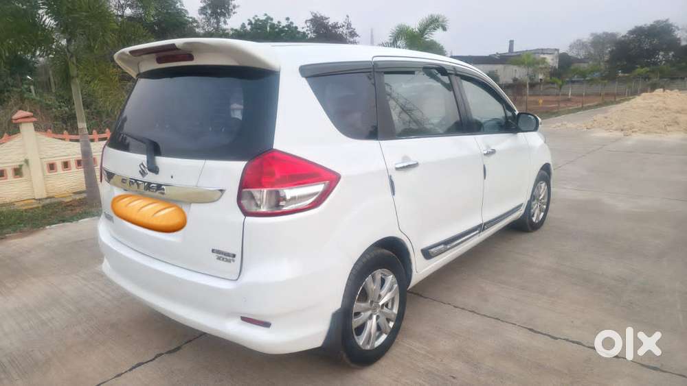 Maruti Suzuki Ertiga Zdi Shvs, 2015, Diesel