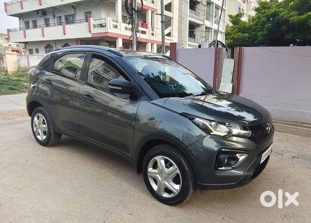Tata Nexon 1.2 Revotron Xma Amt, 2023, Petrol