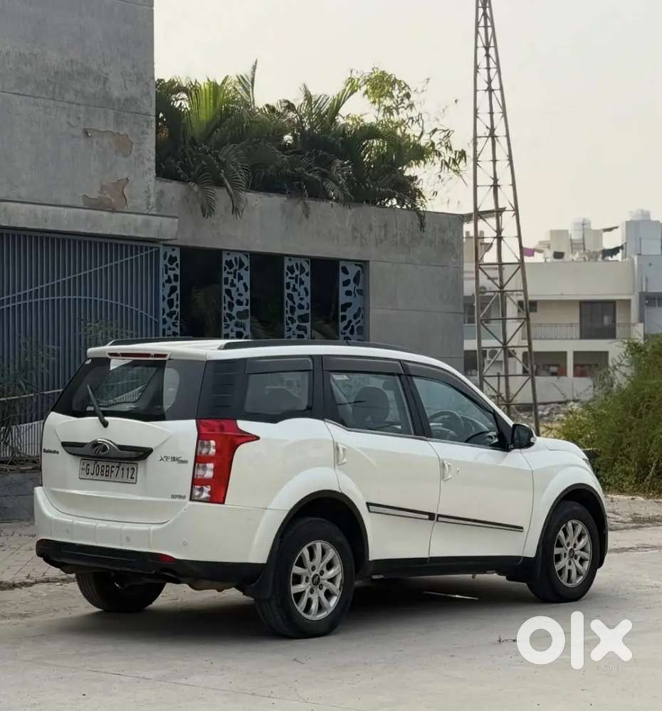 Mahindra Xuv500 2wd 2017 Model
