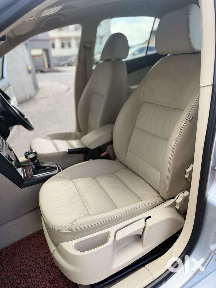 Skoda Laura L And K At, 2010, Diesel