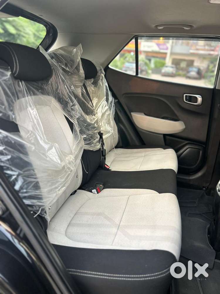 Hyundai Venue S Plus Mt 1.2 Kappa, 2024, Petrol