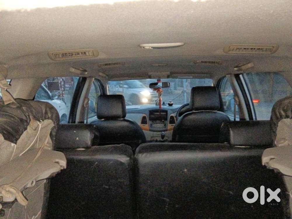 Toyota Innova 2009-2011 2.0 Vx 8 Str, 2011, Diesel