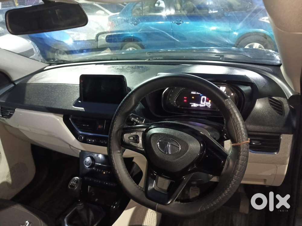 Tata Nexon 1.2 Revotron Xz Plus, 2020, Petrol