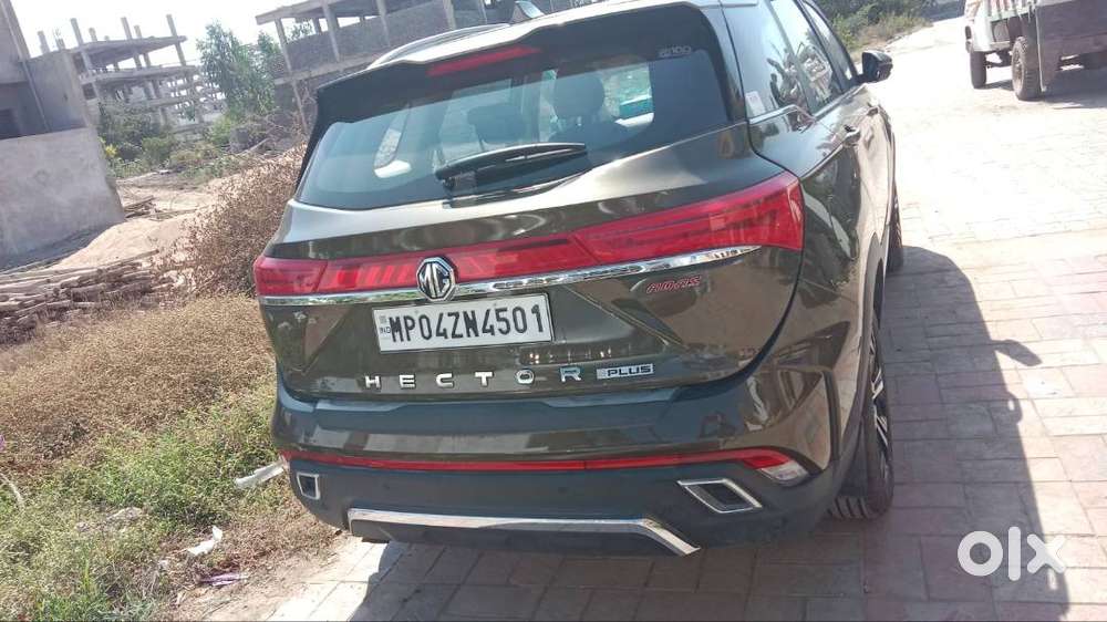 Mg Hector Plus Savvy 2023