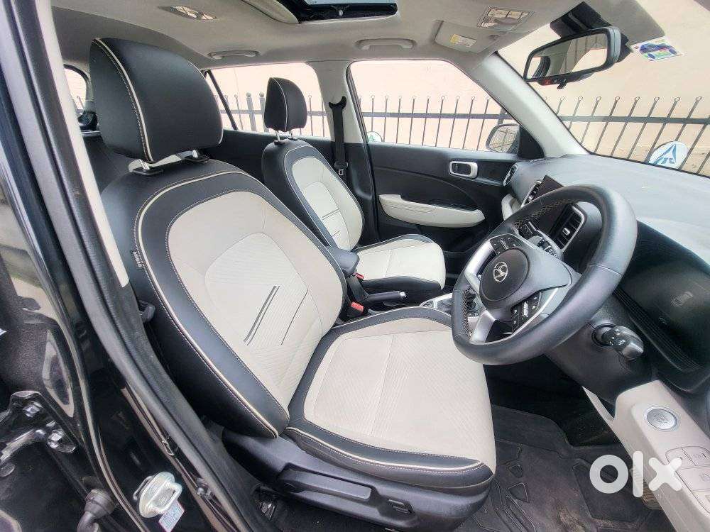 Hyundai Venue 1.0 Sx (o) Turbo Dct, 2024, Petrol