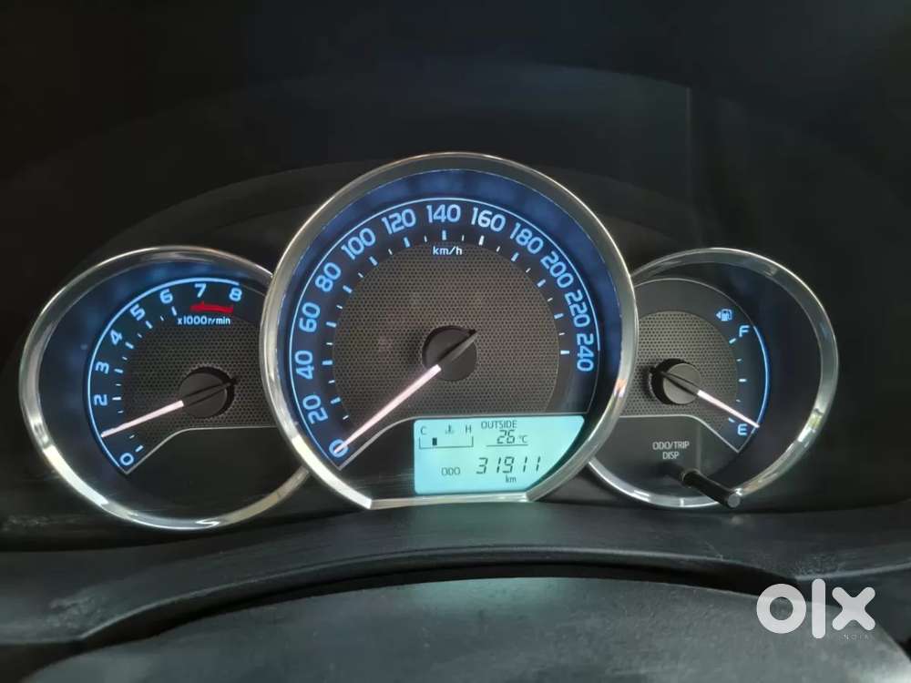 Toyota Corolla Altis 1.8 G, 2016, Petrol