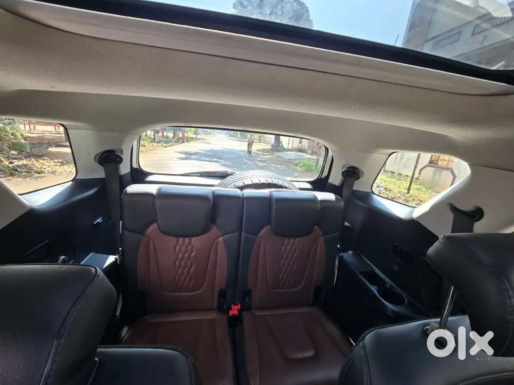 Hyundai Alcazar Signature