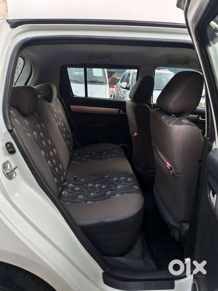 Maruti Suzuki Swift 2004-2010 Vxi Bsiv, 2011, Petrol