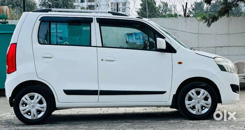 Maruti Suzuki Wagon R Vxi, 2017, Petrol