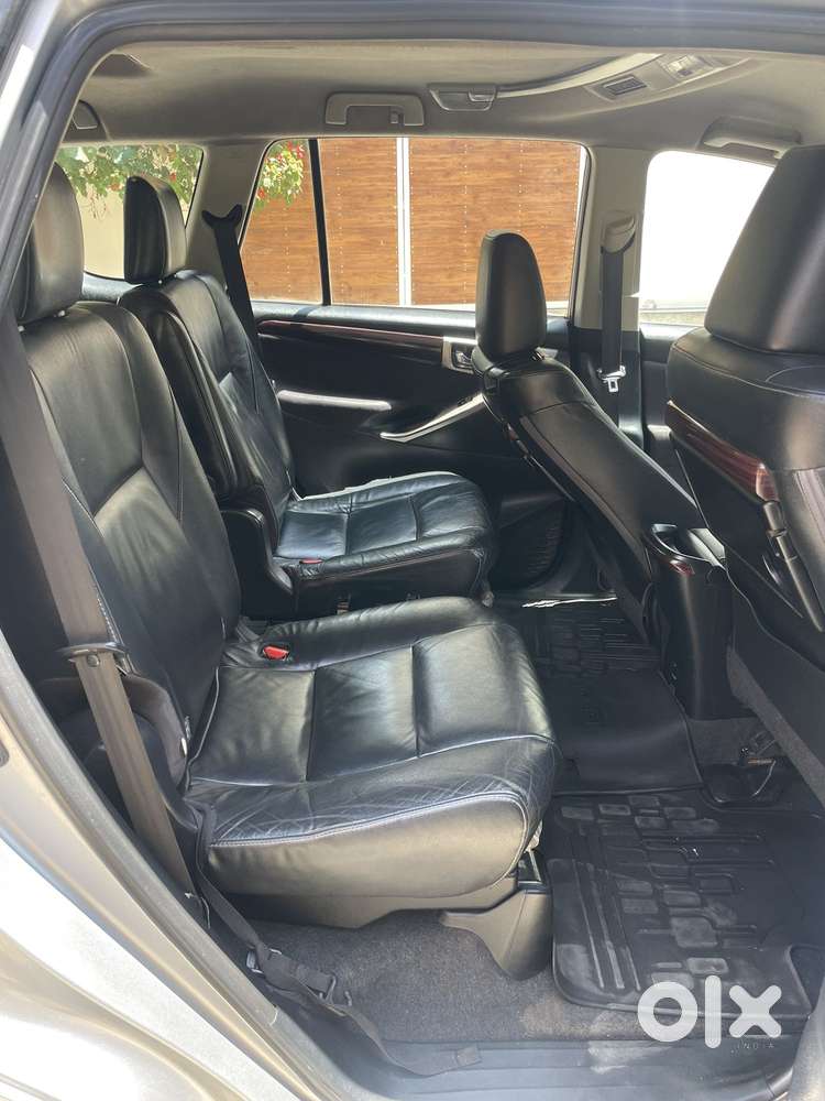 Toyota Innova Crysta 2.4 Z 7 Str, 2016, Diesel