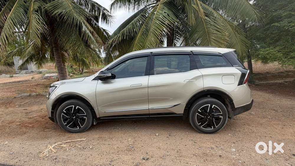Mahindra Xuv700 Diesel 2026