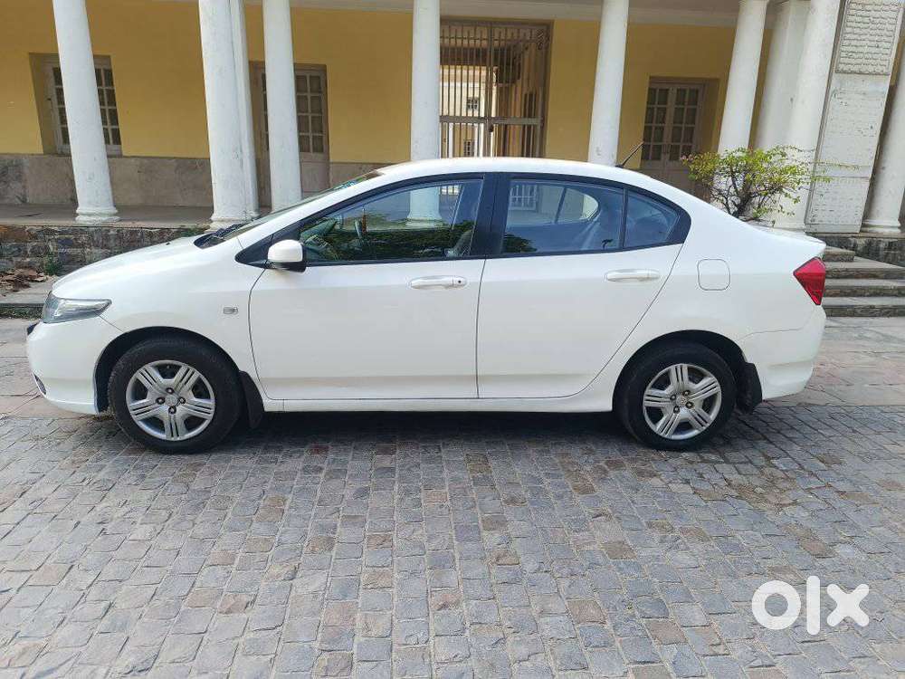 Honda City E Mt, 2012, Petrol