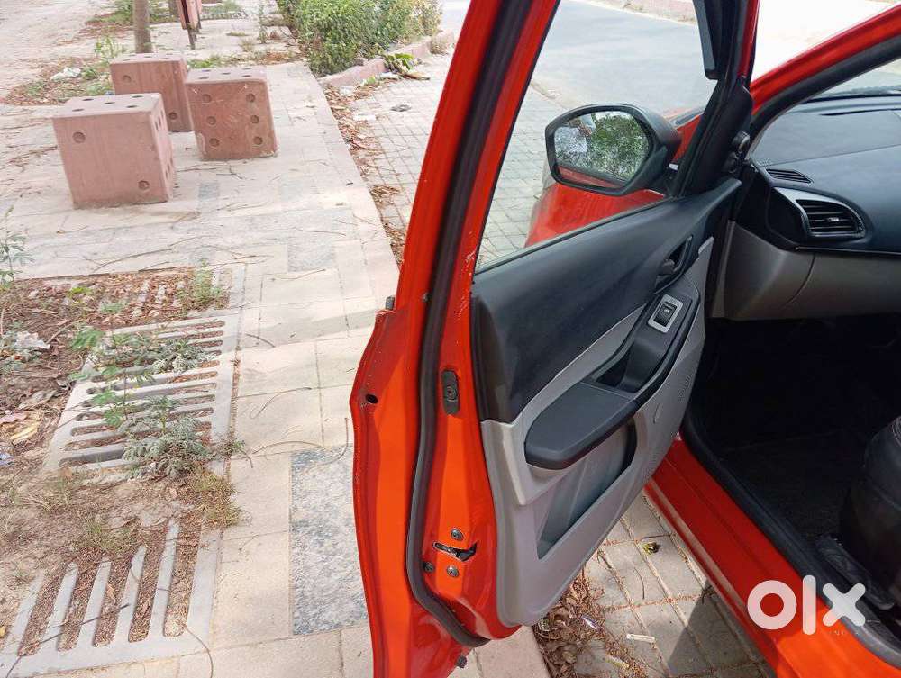 Tata Tiago 1.2 Revotron Xe Option, 2021, Petrol
