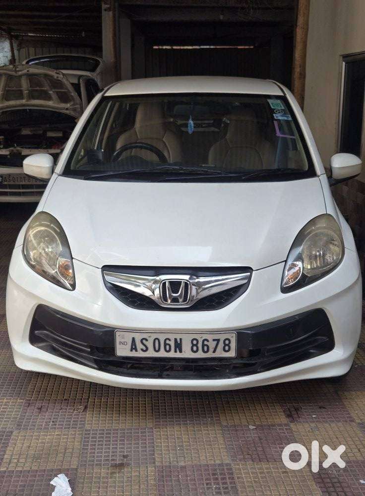 Honda Brio Vx Mt, 2014, Petrol