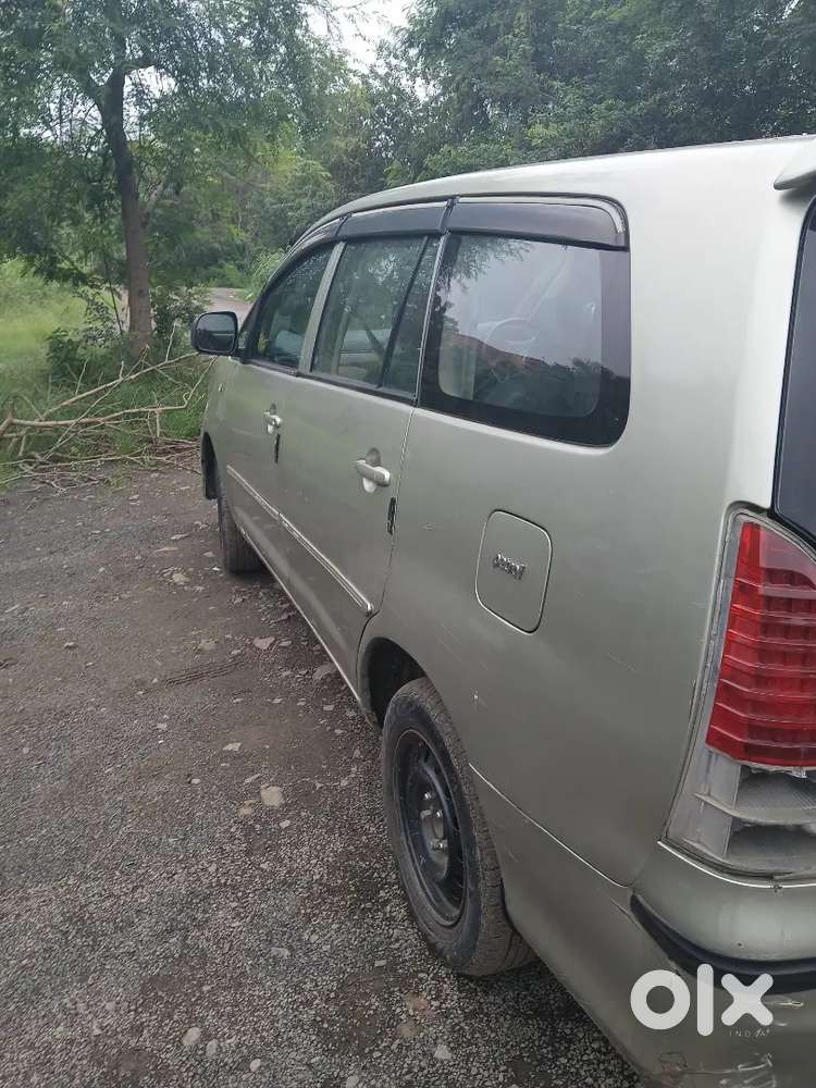 Toyota Innova Hycross 2006 Hybrid Manual