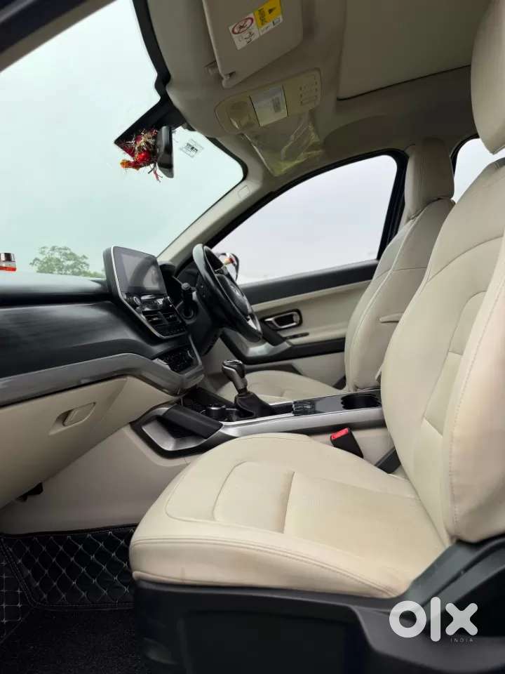 Tata Safari, 2021, Diesel