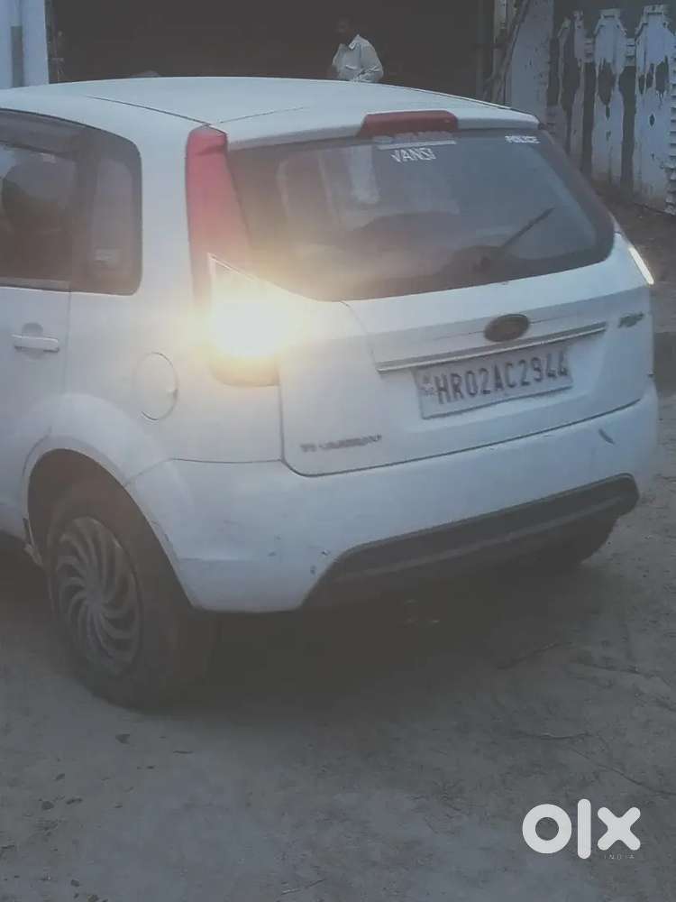 Cng Pass Nhi H But Fitted Hai