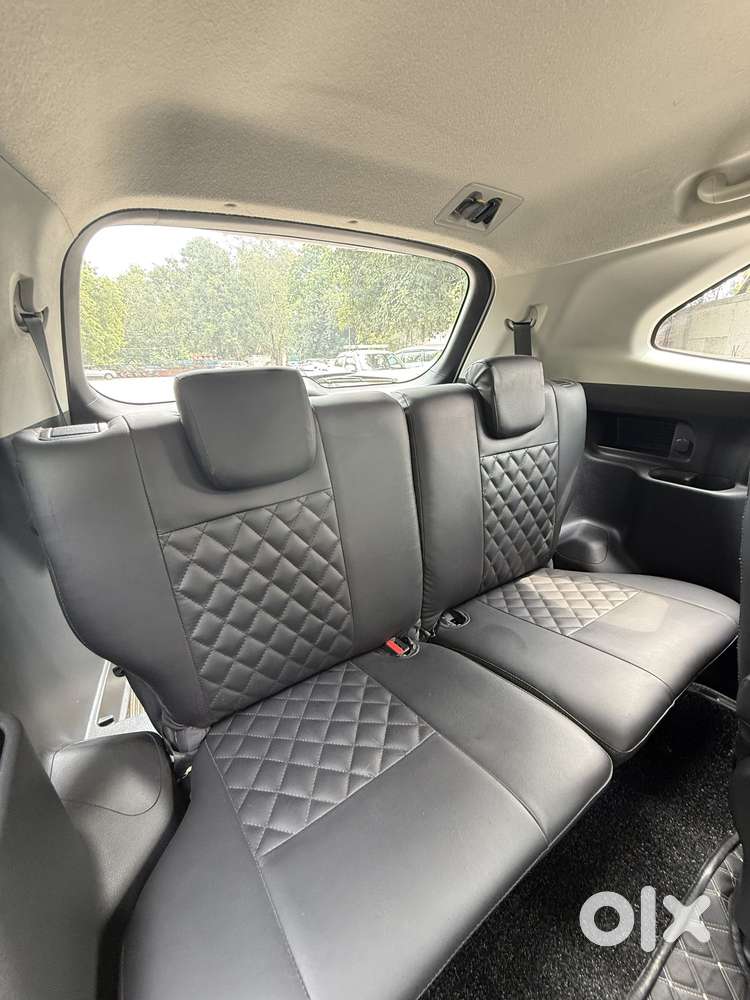 Toyota Innova Hycross Gx (o), 2023, Petrol