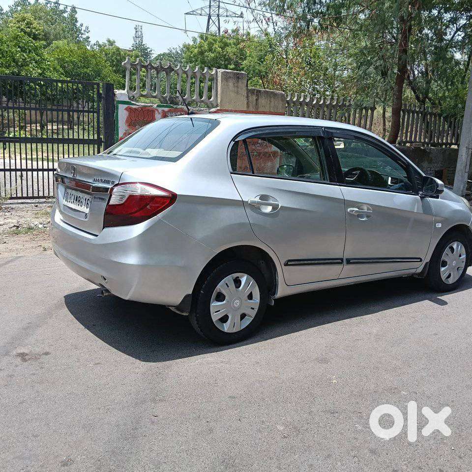 Honda Amaze, 2017, Petrol