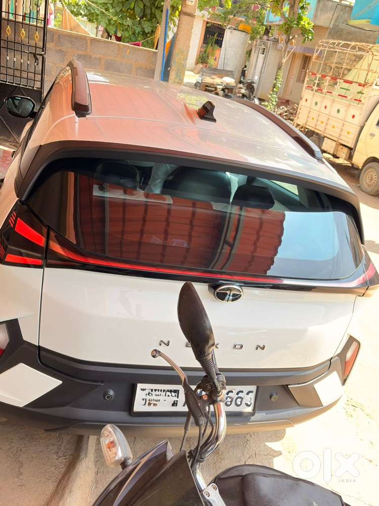 Tata Nexon Petrol 2024