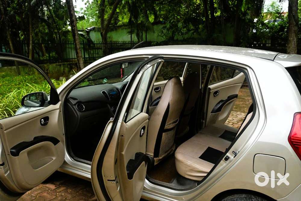 Excellent Condition 2012 Hyundai I10 (petrol) 1.2l Sportz For Sale