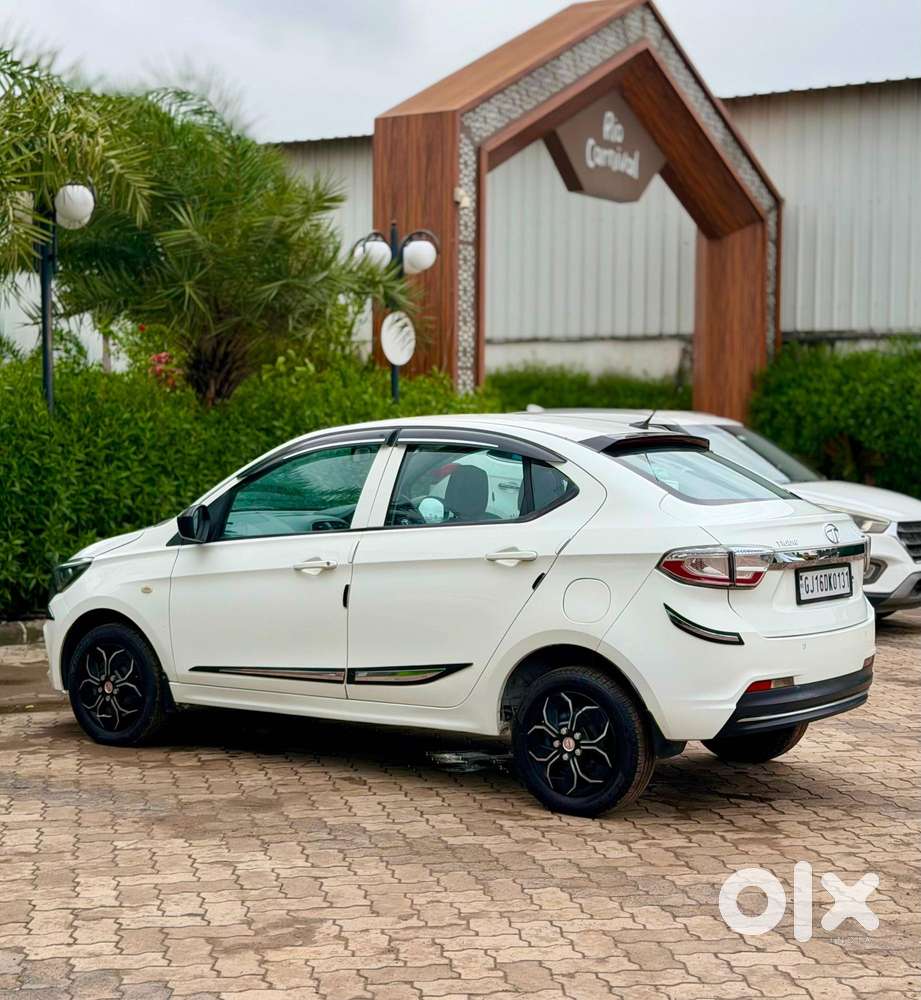 Tata Tigor 1.2 Revotron Xm Cng, 2023, Cng & Hybrids
