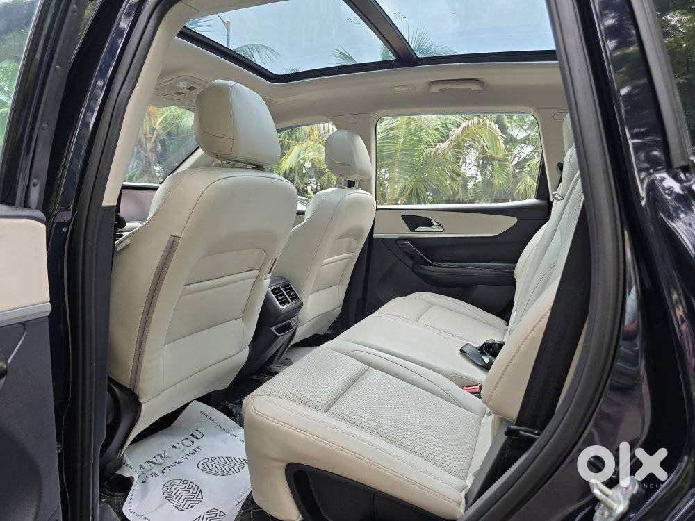 Mahindra Xuv700 2.2 Ax 7 Diesel At Luxury Pack Str, 2024, Diesel