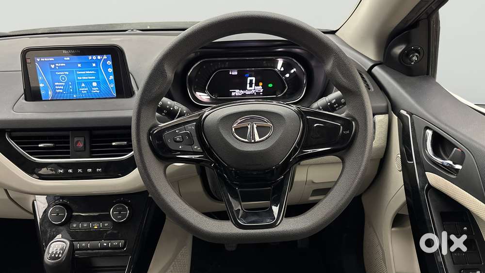 Tata Nexon 1.2 Revotron Xz Plus, 2022, Petrol