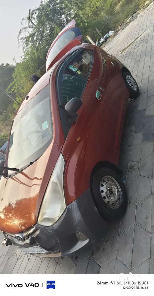 Hyundai Eon 2013 Petrol Well Maintained