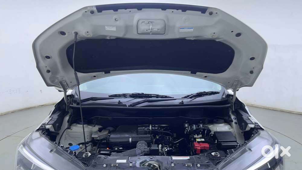Maruti Suzuki Xl6 1.5 Alpha Mt, 2024, Petrol