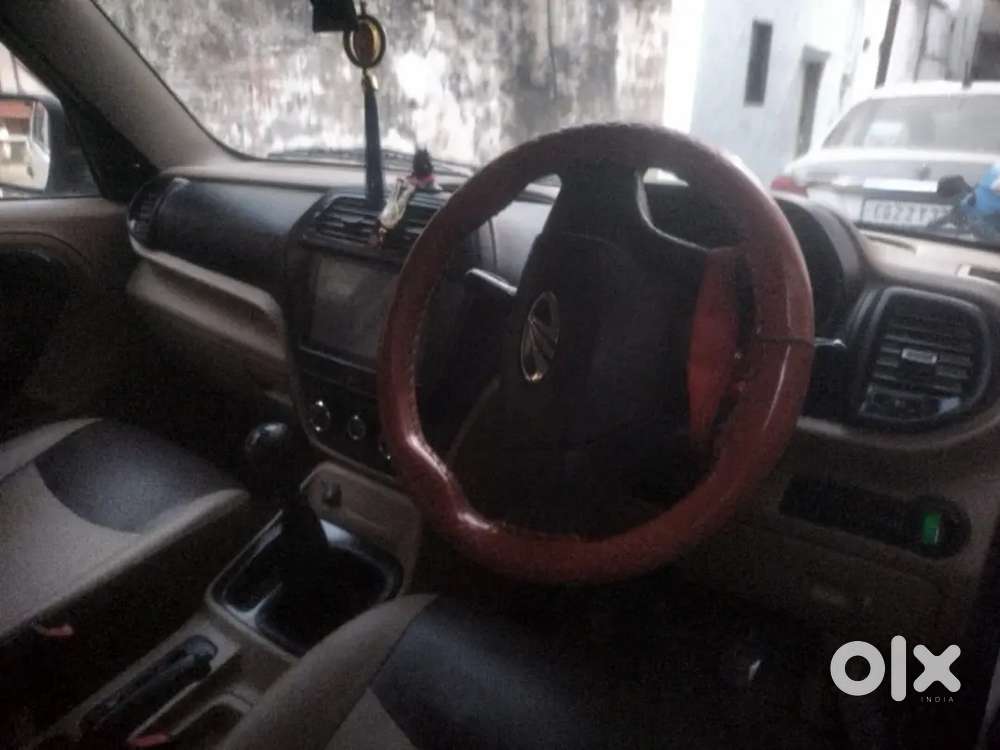 Mahindra Tuv 300 1.5 2018