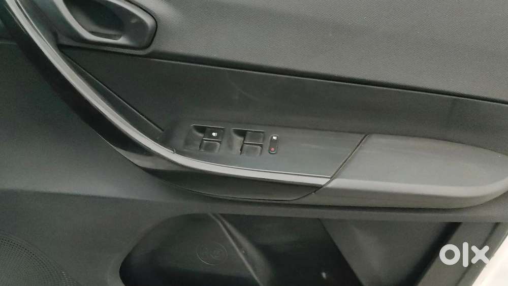 Tata Tiago Nrg Petrol, 2018, Petrol