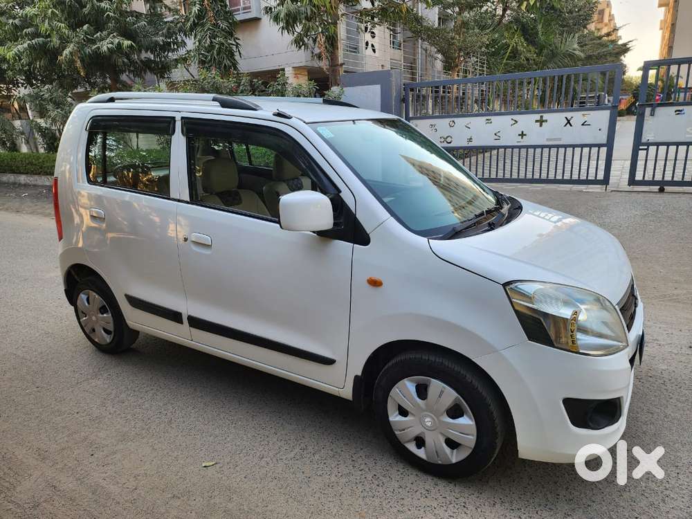Maruti Suzuki Wagon R Vxi Amt Opt 1.2, 2018, Petrol