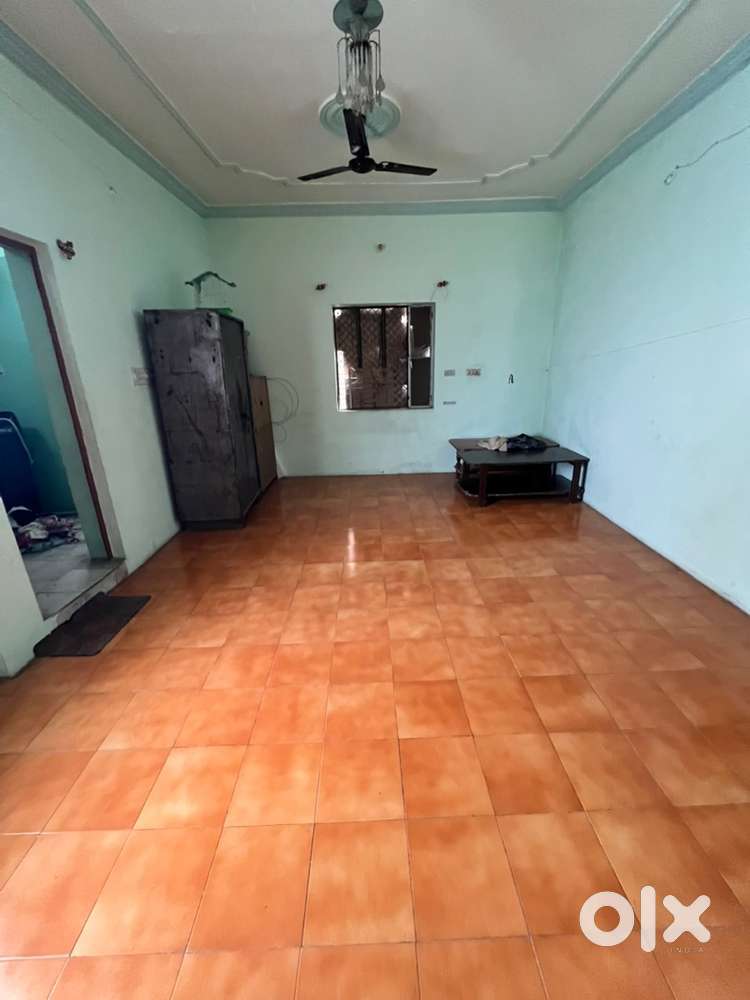 Space available for warehouse in sanigwan road near ramadevi kanpur