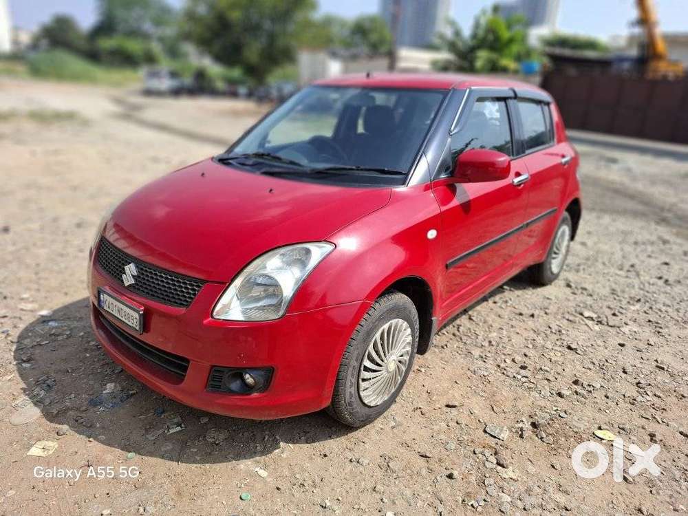 Maruti Suzuki Swift Vxi 1.2 Abs Bs-iv, 2010, Petrol