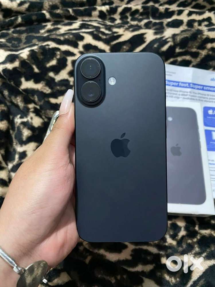 iPhone 16 Mint Condition Limited Deal 128gb Price Negotiable