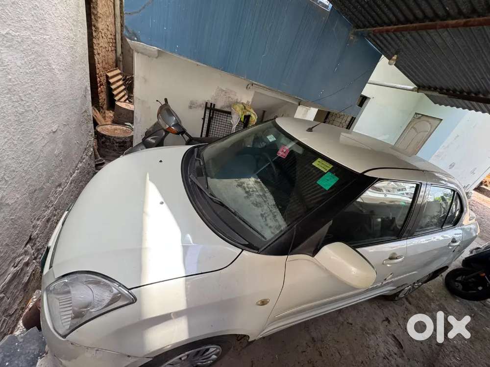 Maruti Suzuki Swift Dzire 2009 Diesel 134000 Km Drivencont